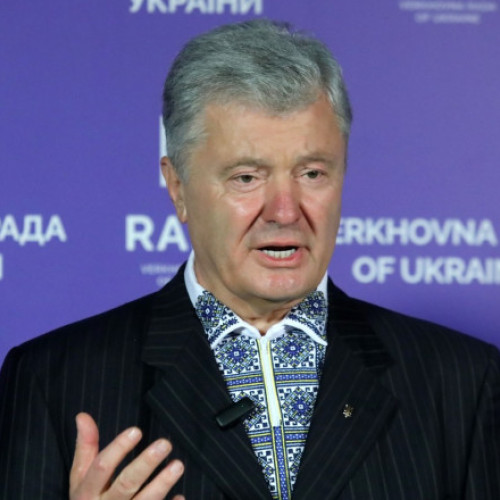 Fostul președinte Petro Porosenko acuză sancțiunile impuse de Zelenski ca fiind motivate politic