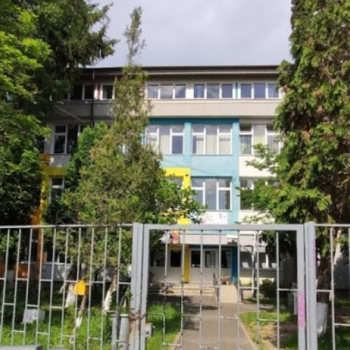 Doi elevi talentați de la Colegiul de Arte Baia Mare strălucesc la Concursul "Magia Cântecului"