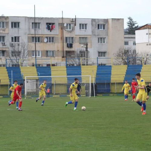 Flacăra Moreni obține a patra victorie în amicale