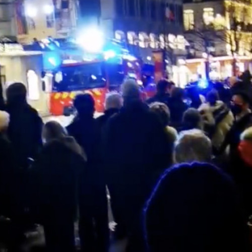 Incendiu la Théâtre des Champs-Élysées în timpul unei reprezentații