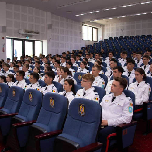 Înscrierea pentru învățământul liceal militar continuă până pe 21 martie