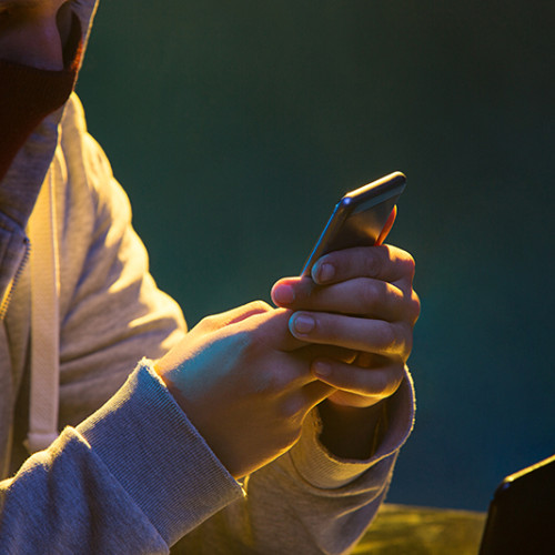 Escrocherii prin WhatsApp: Poliția din Suceava avertizează utilizatorii