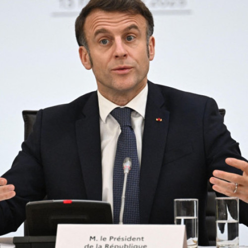 Summit de urgență convocat de Emmanuel Macron la Paris