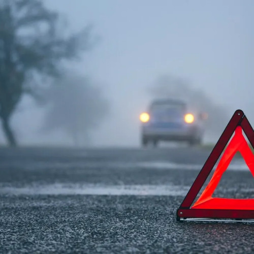 Condusul în condiții de iarnă: sfaturi esențiale pentru siguranță