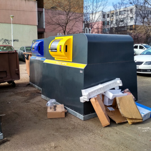 Amplasarea insulelor ecologice în Galați stârnește controverse