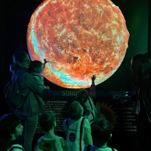 Expoziția interactivă "Sistemul Solar" la Muzeul Copiilor