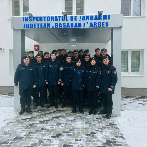 Viitori jandarmi în practică la Inspectoratul de Jandarmi Județean "Basarab I" Argeș
