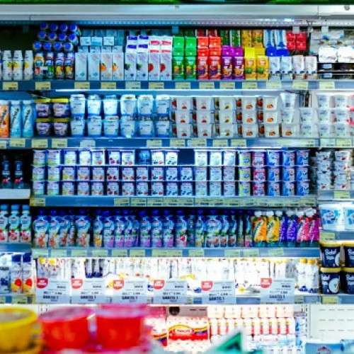 Iaurturile cu adaosuri, mai periculoase decât par