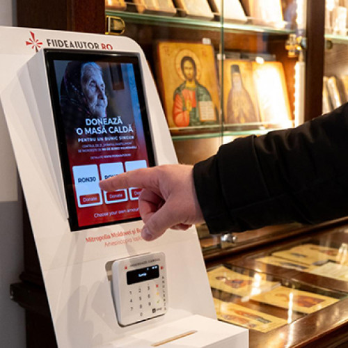 Mitropolia Moldovei și Bucovinei introduce o metodă modernă de donații