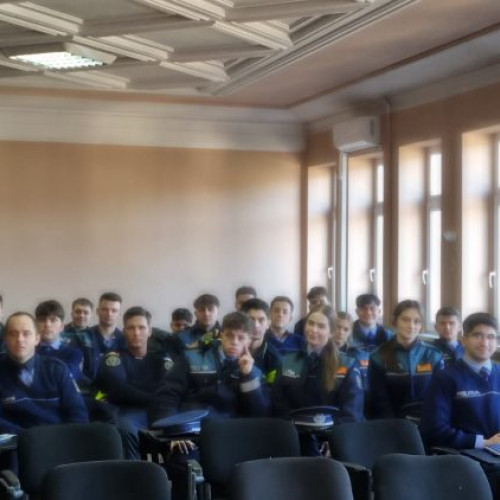 51 de elevi încep stagiul de practică la Inspectoratul de Poliție Județean Maramureș