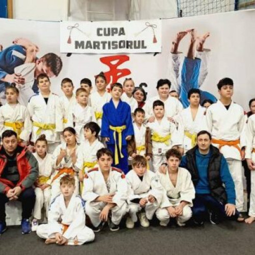Sportivii de la CSM Adjud 1946 strălucesc la Cupa Mărțișor