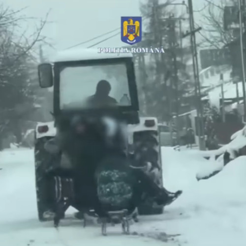 Un bărbat din Baleni a fost prins conducând un tractor neînmatriculat cu copii pe sănii