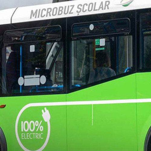 Consiliul Județean Harghita a semnat un contract pentru microbuze electrice