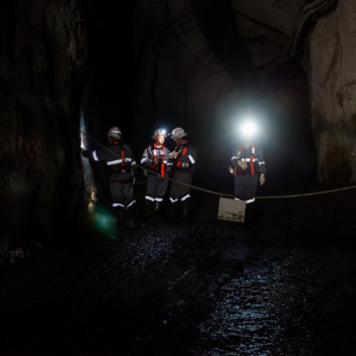 Prăbușirea unei mine din Kazahstan duce la moartea a șapte mineri