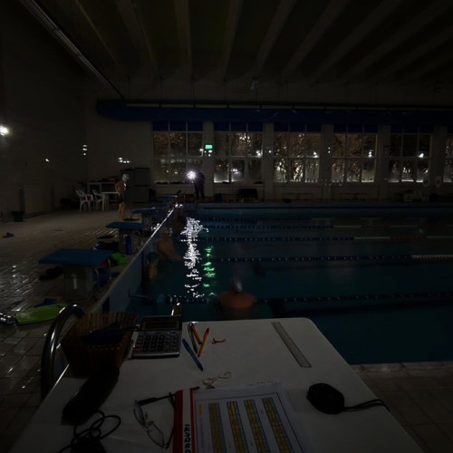 Antrenament inedit la bazinul de înot din Constanța