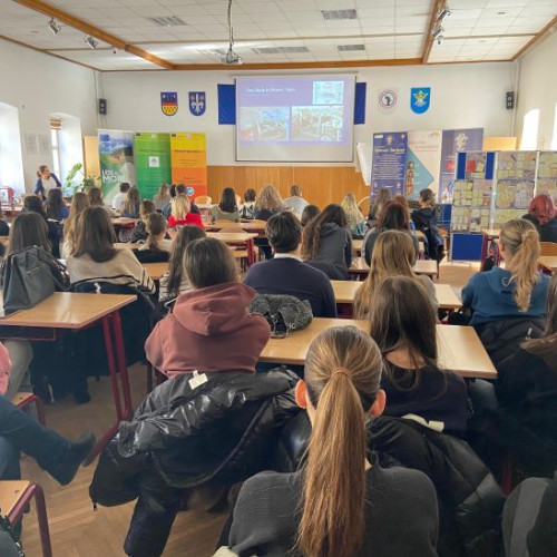 Programul Fit for Future sprijină elevii din Brașov în integrarea pe piața muncii