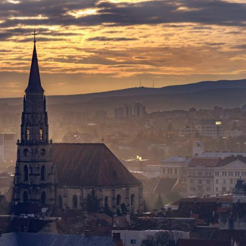 Clujenii sunt îngrijorați de poluarea din cauza arderii deșeurilor