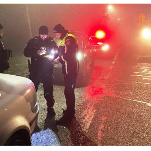 Suspect reținut după emiterea unui mandat de arestare preventivă de 30 de zile