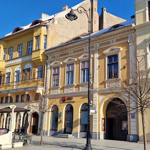 Primăria Sibiu propune închirierea de spații pentru PNL și USR