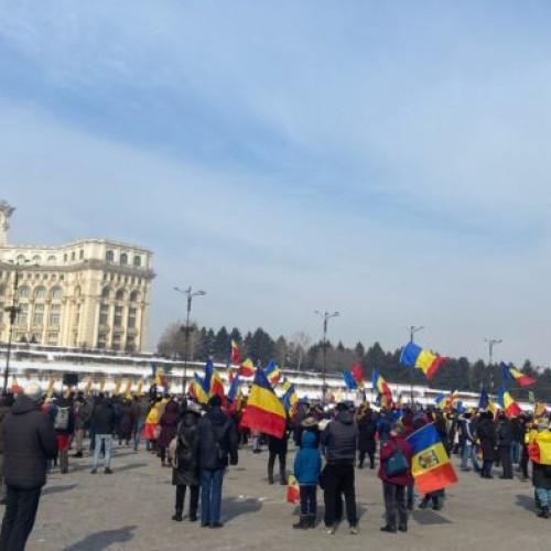 Proteste de amploare în Piața Constituției