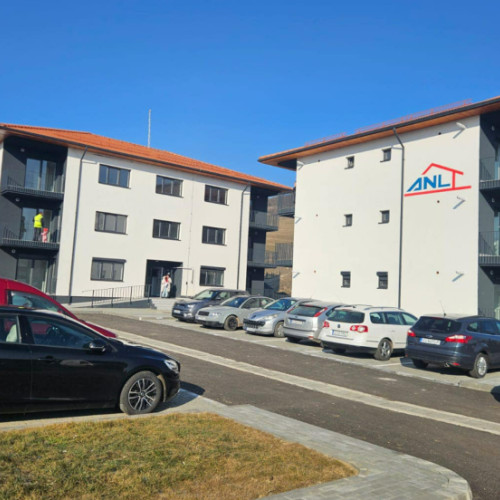 Inaugurarea locuințelor pentru tineri în Jucu, județul Cluj