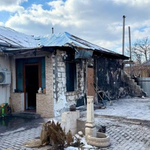 Ajutor pentru familia afectată de incendiu în Gologanu