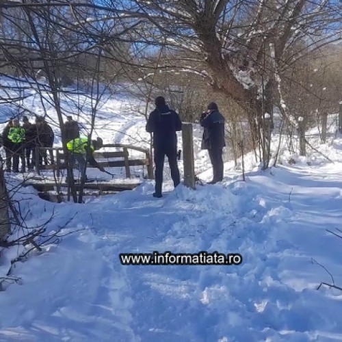 Bărbat găsit mort din cauza frigului pe o uliță