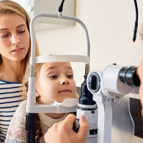 Medicii din Londra au realizat o terapie genică revoluționară pentru copii cu orbire congenitală