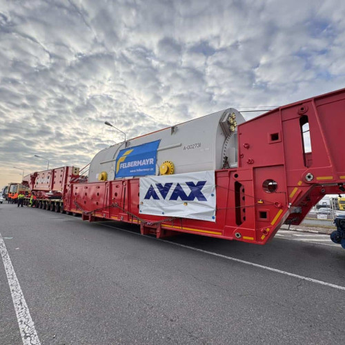 Transport agabaritic record pentru centrala de la Mintia