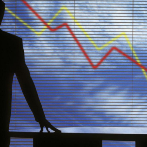 Fitch menține ratingul României la BBB- cu perspectivă negativă