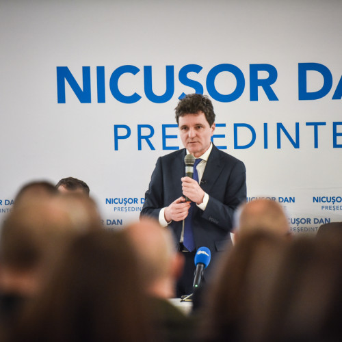 Nicușor Dan, candidat independent la președinția României, în vizită la Sibiu