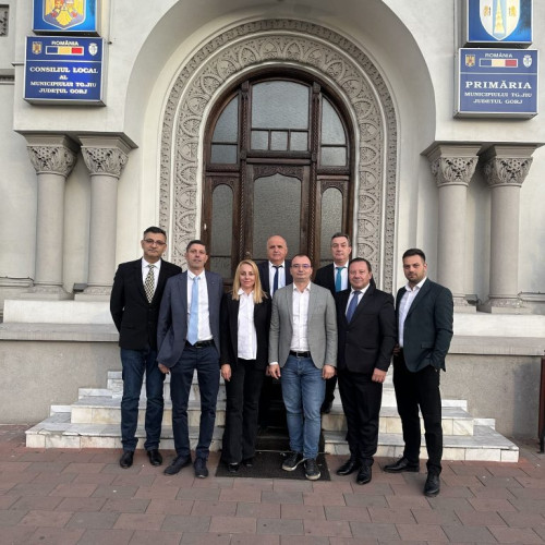 Alesii PNL din Târgu Jiu vor să discute problemele cetățenilor