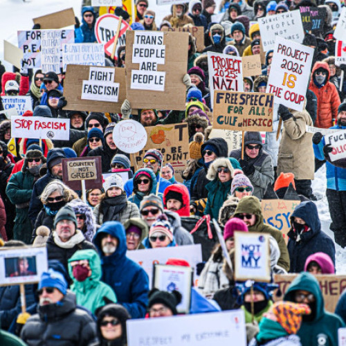 Concedieri masive în administrația Trump – mii de angajați afectați