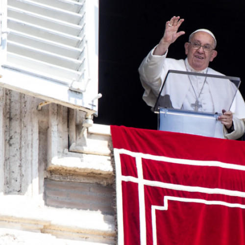Papa Francisc în spital cu pneumonie, în alertă maximă pentru moartea unui Suveran Pontif