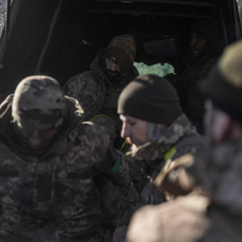 Ucraina se confruntă cu provocări diplomatice majore după trei ani de conflict