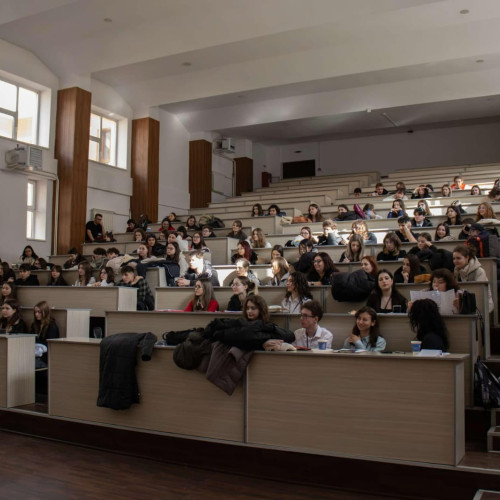 Ghilolimpiada de iarnă a adus împreună liceeni din Botoșani, Iași și Suceava