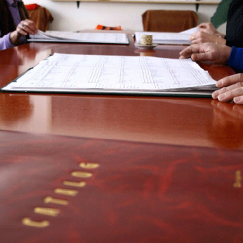 Cadrele didactice pot rămâne titulari până la 70 de ani