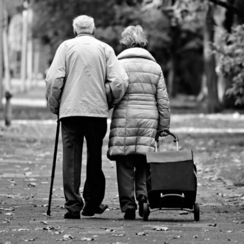 Primăria Sectorului 3 premiază seniori și cupluri pentru aniversări speciale