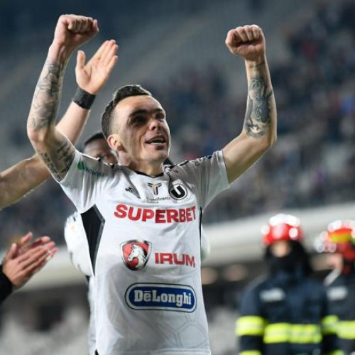 Universitatea Cluj, în sezonul său de succes, știe cum să motiveze jucătorii