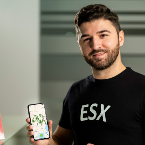 ESX investește 600.000 de euro în platforma PTN.esx.ro dedicată antrenorilor personali