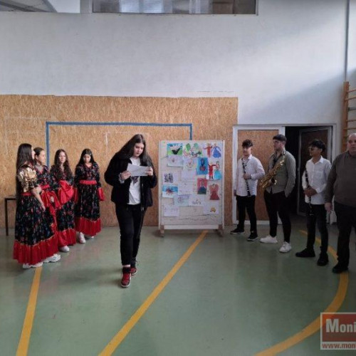 Activitate la școala gimnazială "Nicolae Călinescu" pentru comemorarea dezrobirii rromilor