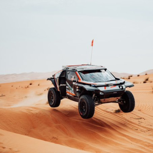 Dacia continuă să marcheze victorii în Abu Dhabi Desert Challenge