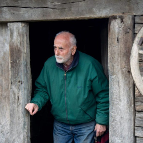 Maestrul Napoleon Tiron, la 90 de ani de creație artistică