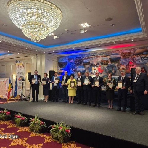 Primarul din Nucet, Luisa Barboiu, premiată la Adunarea Generală a Comunelor din România