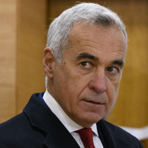 Candidatul Calin Georgescu, reținut de anchetatori