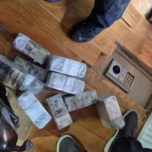 Descinderi la locuința lui Horatiu Potra: Sume mari de bani și arme găsite