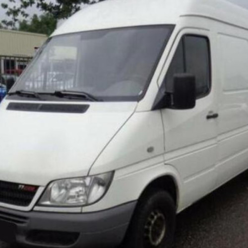 Primăria din județul Botoșani, executată silit. Mașina de teren a administrației locale, scoasă la licitație