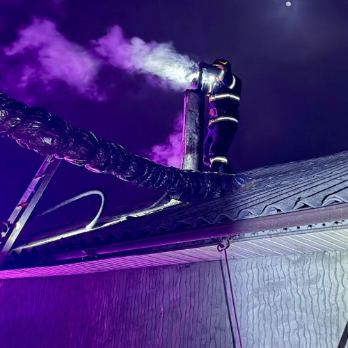 Incendii în Trusesti și Blandesti: Pompierii intervin pentru salvarea locuințelor