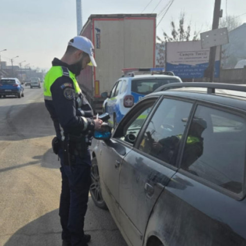 Acțiuni ale poliției rutiere pentru siguranța traficului în Cluj