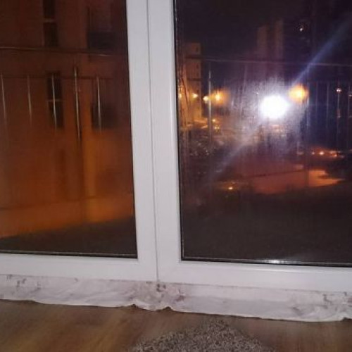 Ministerul Mediului propune un program de înlocuire a termopanelor vechi